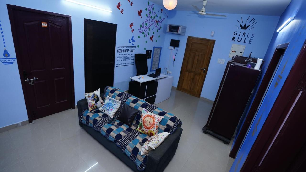 Easvari Grand Pg For Women - Female Only Hostel Madras Zewnętrze zdjęcie